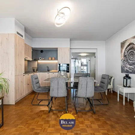 Modern 2-bedroom Near & Center T138 Daire Oostende