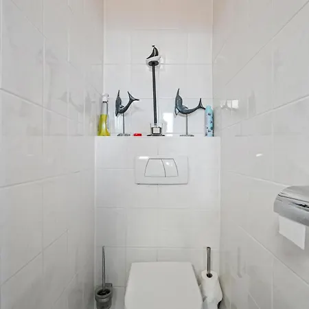 公寓 Modern 2-bedroom Near & Center T138